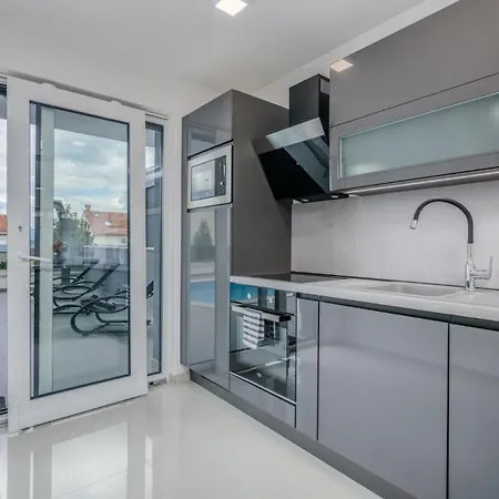 Family-friendly With Swimming Pool Vantacici, Krk - 19303 Διαμέρισμα *