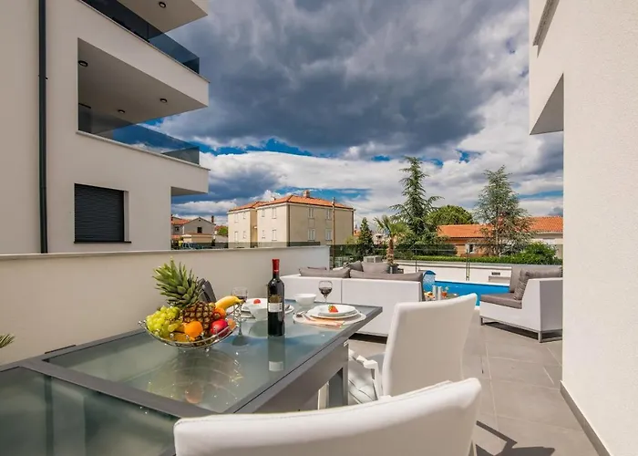 Apartment Family-friendly With Swimming Pool Vantacici, Krk - 19303 *