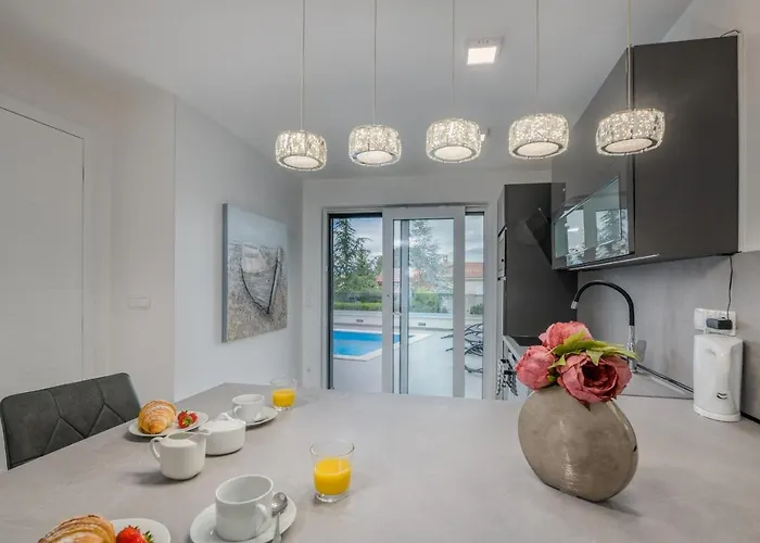 Family-friendly With Swimming Pool Vantacici, Krk - 19303 Apartment Malinska