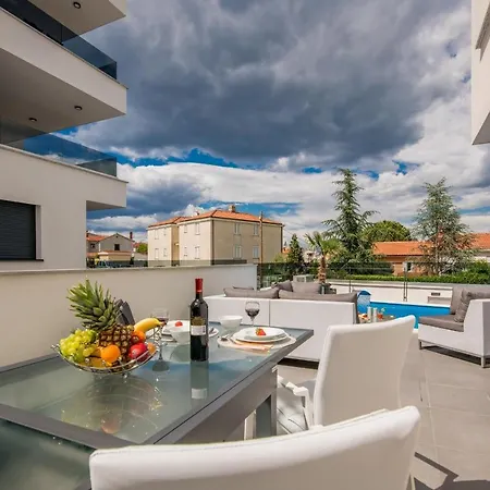 公寓 Family-friendly With Swimming Pool Vantacici, Krk - 19303 *